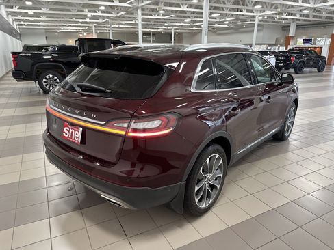 Used 2022 Lincoln Nautilus Reserve w/ Equipment Group 201A image 6