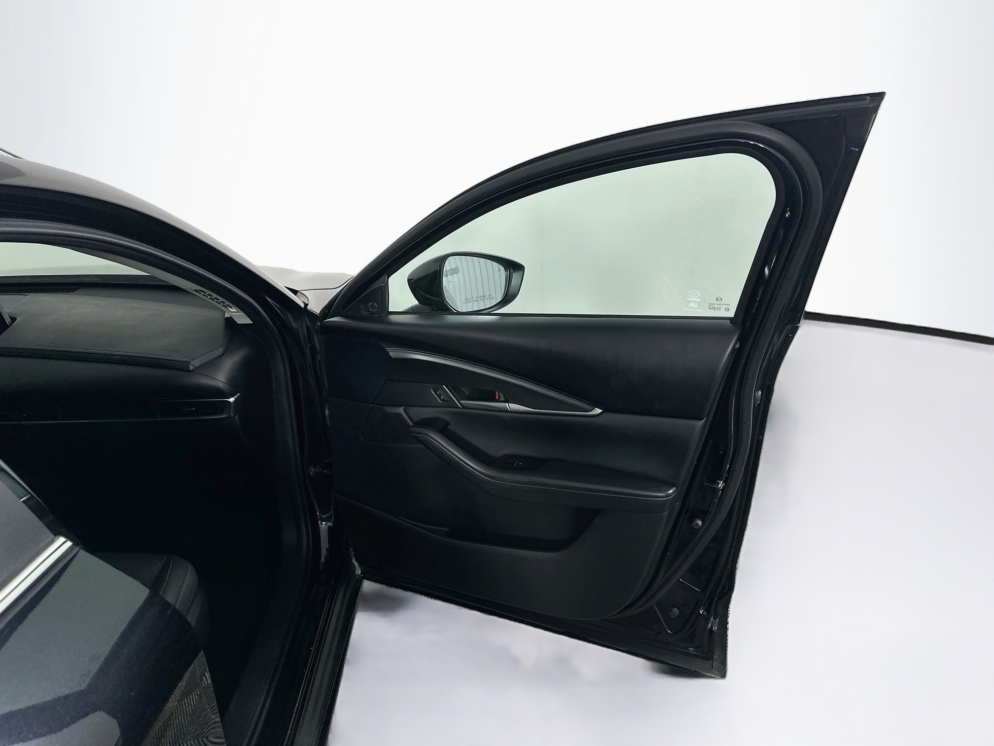 Used 2025 MAZDA CX-30 AWD 2.5 S w/ Select Sport Pkg image 33