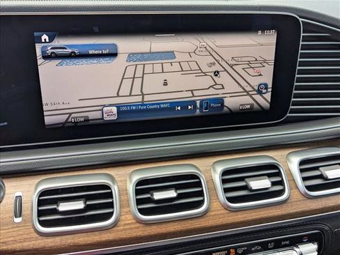 New 2026 Mercedes-Benz GLS 580 4MATIC image 13