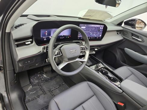 New 2026 Audi Q3 quattro 2.0T AWD/4WD image 9