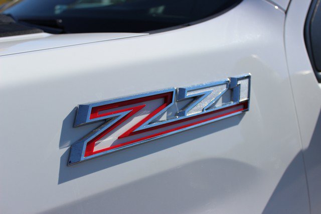 Used 2024 Chevrolet Silverado 2500 LT w/ Convenience Package AWD/4WD image 4