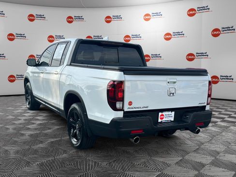 Used 2023 Honda Ridgeline Black Edition image 3