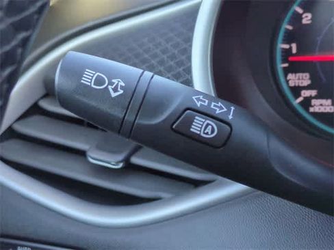 Used 2023 Chevrolet Malibu LT image 27