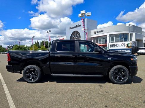 New 2026 RAM 1500 Express AWD/4WD image 7