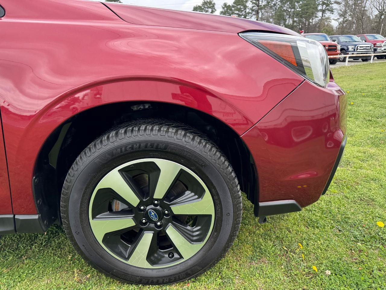 Used 2018 Subaru Forester 2.5i Premium w/ All-Weather Package AWD/4WD image 7