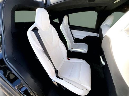 Used 2023 Tesla Model X Plaid image 26
