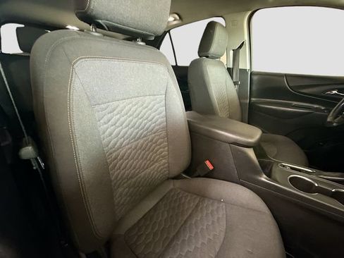 Used 2018 Chevrolet Equinox LT AWD/4WD image 27