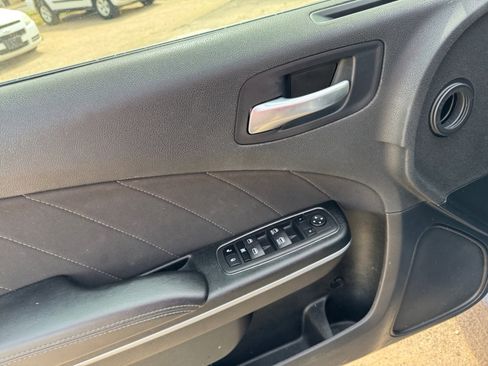 Used 2023 Dodge Charger GT image 11