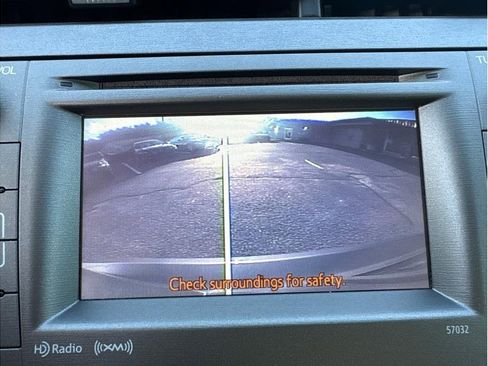 Used 2015 Toyota Prius Three image 20