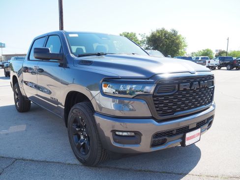 New 2025 RAM 1500 Tradesman w/ Night Edition image 4