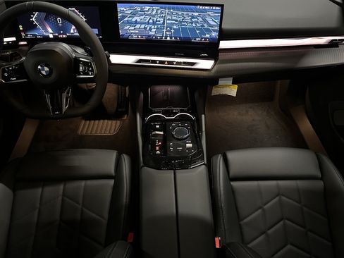 New 2027 BMW 530i w/ M Sport Package RWD image 12