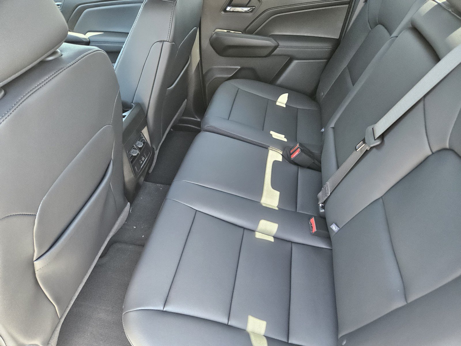 New 2026 Chevrolet Colorado LT w/ LT Convenience Package RWD image 19