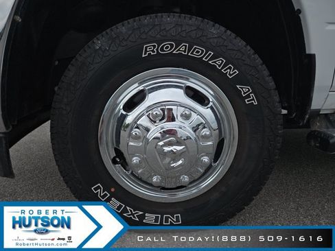 Used 2023 RAM 3500 Tradesman AWD/4WD image 10