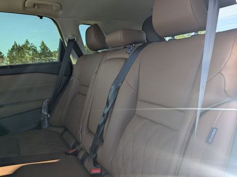 New 2026 Nissan Rogue Platinum w/ Tech Package AWD/4WD image 28