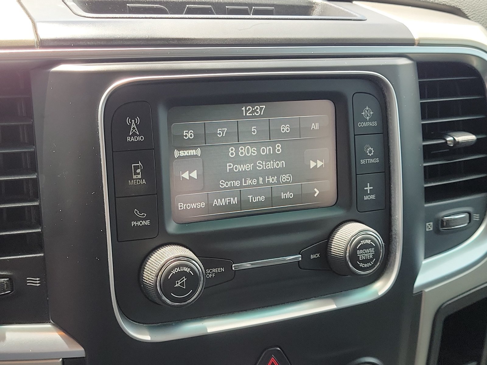 Used 2015 RAM 1500 Big Horn RWD image 24