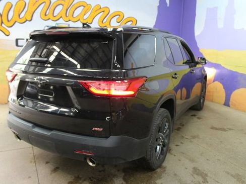 Used 2021 Chevrolet Traverse RS w/ LPO, Floor Liner Package AWD/4WD image 8