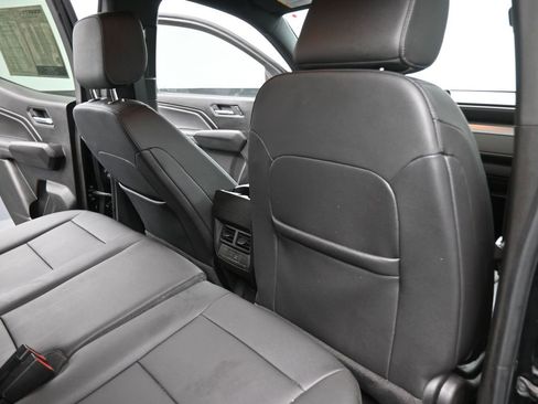 Used 2023 Chevrolet Colorado LT w/ LT Convenience Package III image 16