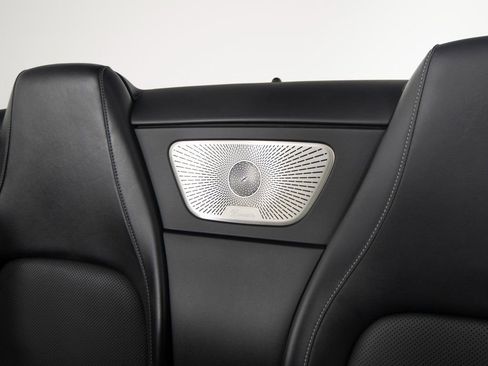 Used 2022 Mercedes-Benz SL 63 AMG 4MATIC image 39