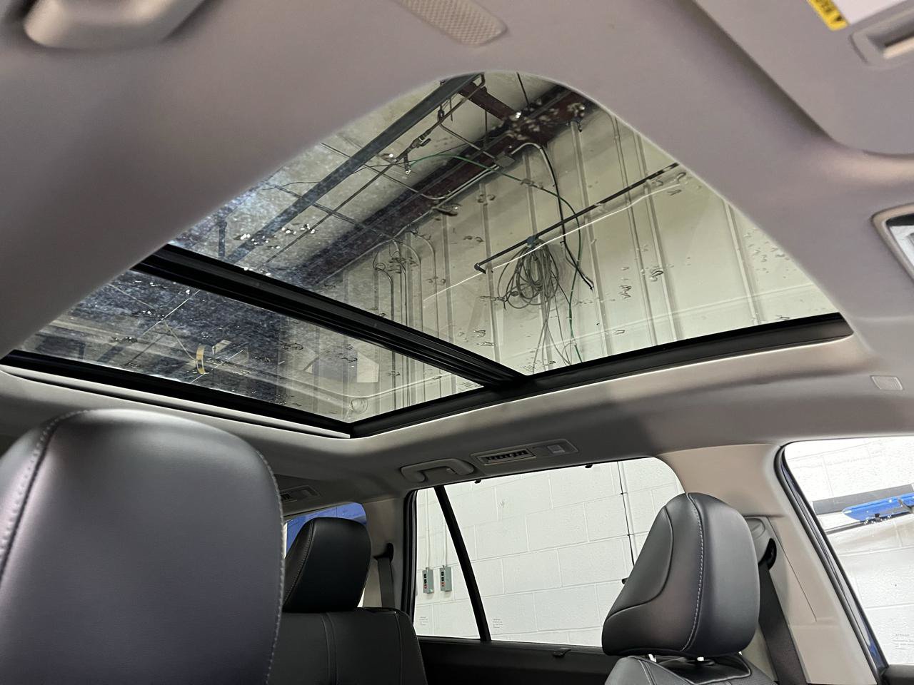 Used 2024 Toyota Grand Highlander AWD image 4