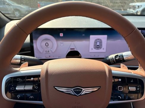 New 2026 Genesis GV70 2.5T Advanced image 25