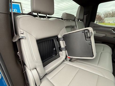 Certified 2023 Chevrolet Silverado 1500 LTZ image 29