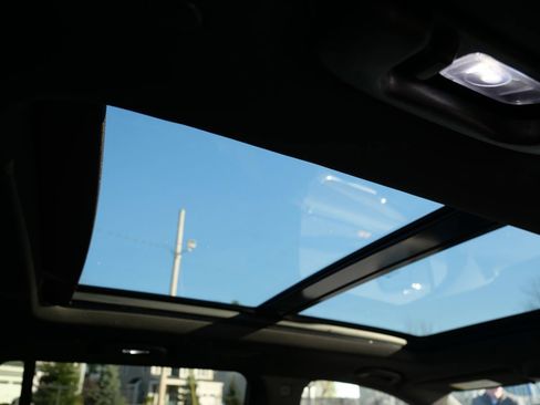 Used 2020 Cadillac XT6 Sport image 33