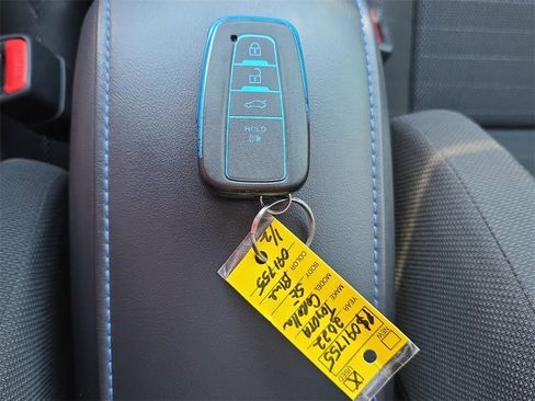 Used 2022 Toyota Corolla SE image 22