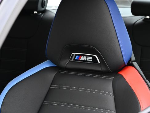 Used 2025 BMW M2 w/ M Driver's Package image 31