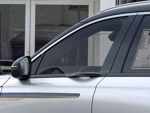 New 2026 Lincoln Nautilus Black Label image 20
