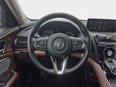 Used 2022 Acura RDX AWD w/ Advance Package image 11