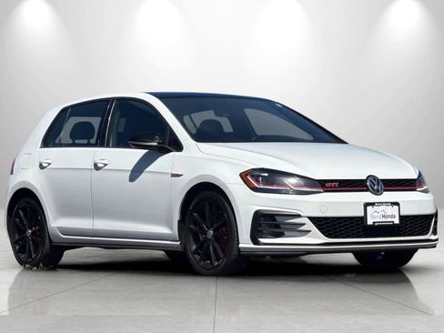 Used 2021 Volkswagen GTI SE FWD image 9