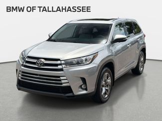 Used 2019 Toyota Highlander Limited Platinum AWD/4WD video 1
