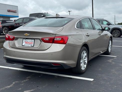 Used 2024 Chevrolet Malibu LT FWD image 3