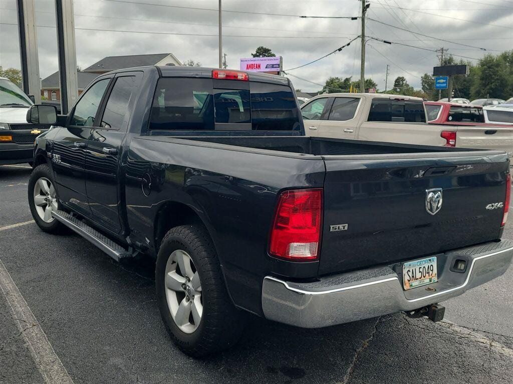 Used 2015 RAM 1500 Classic SLT w/ Trailer Tow Group AWD/4WD image 4