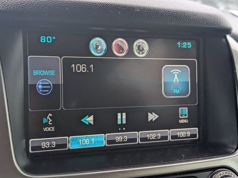 Used 2015 Chevrolet Suburban LTZ RWD image 17