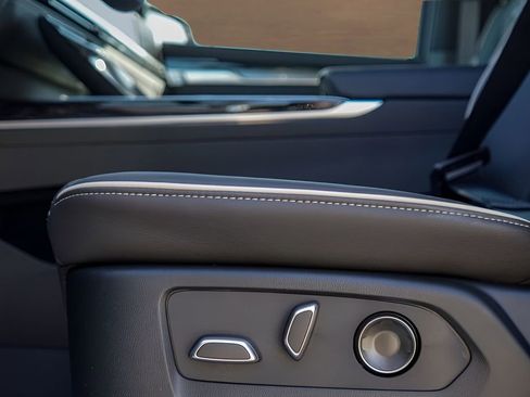 New 2026 Cadillac Escalade Sport w/ Touring Package AWD/4WD image 18