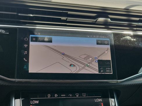 Used 2022 Audi RS Q8 image 16