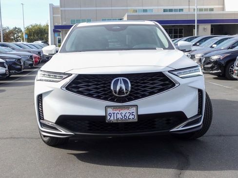 Certified 2025 Acura MDX SH-AWD image 2