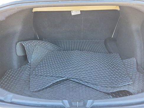 Used 2023 Tesla Model 3 Standard Range image 7