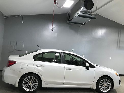 Used 2014 Subaru Impreza 2.0i Limited AWD/4WD image 2