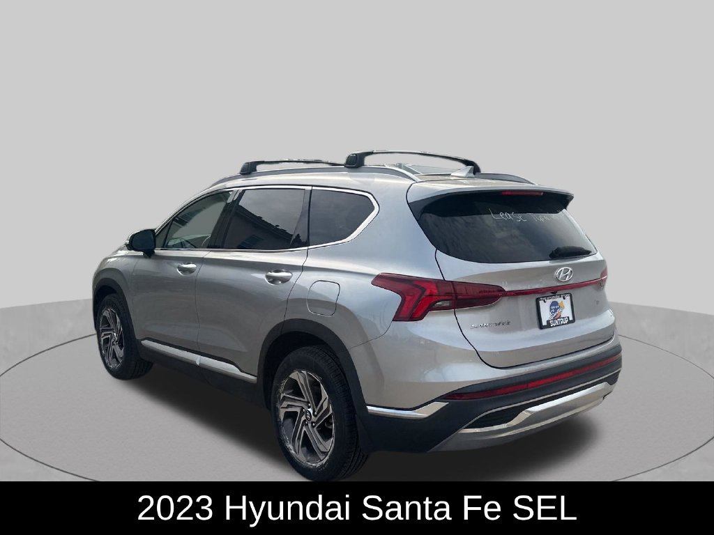 Used 2023 Hyundai Santa Fe SEL w/ Premium Package FWD image 3