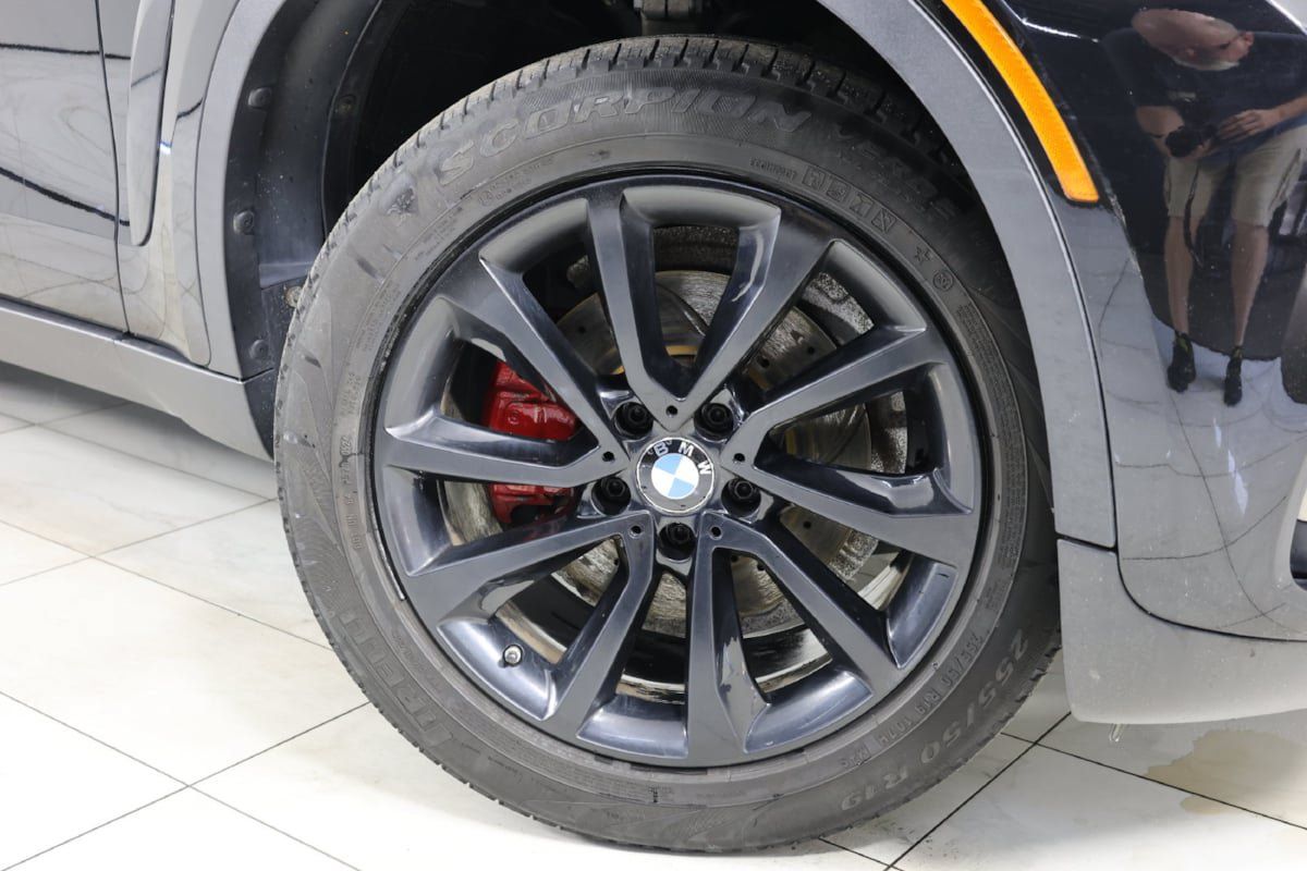 Used 2017 BMW X6 xDrive35i AWD/4WD image 14