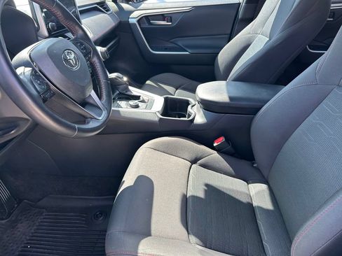 Used 2024 Toyota RAV4 SE AWD/4WD image 11