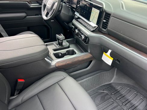 New 2026 GMC Sierra 1500 SLT w/ SLT Premium Plus Package image 14