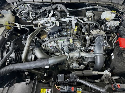 Used 2025 Ford Bronco Big Bend AWD/4WD image 32