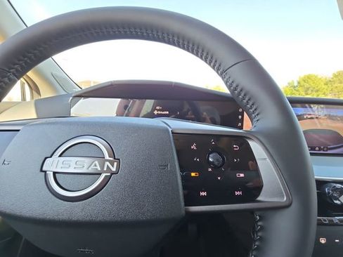 New 2026 Nissan Murano SL image 12