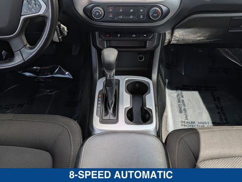 Used 2022 Chevrolet Colorado LT w/ LT Convenience Package AWD/4WD image 19