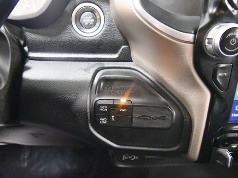 Used 2024 RAM 2500 Laramie image 22