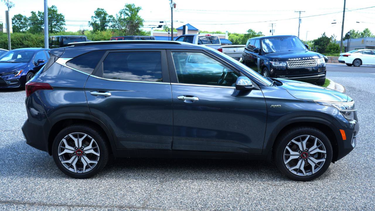 Used 2021 Kia Seltos SX w/ SX Sunroof Package AWD/4WD image 5