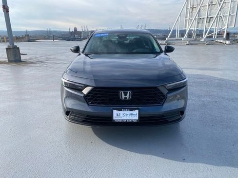 Certified 2025 Honda Accord SE image 7